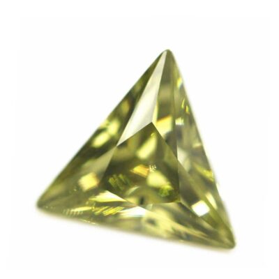 triangle cut peridot 5a cubic zirconia 1